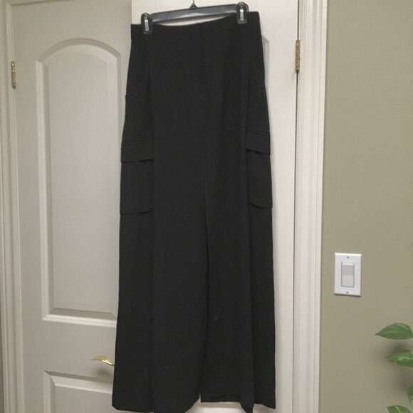 Black maxi skirt with high slits, size XS, NWT - Picture 2 of 8